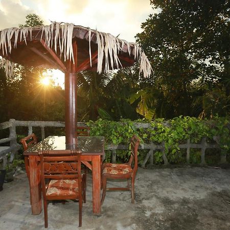 Galle Paradise Inn Екстер'єр фото